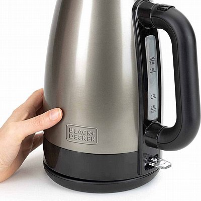 ������ ����� 1.7 ���� Black&Decker ��� BXKE2201E