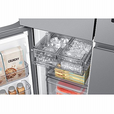 ���� ��� 4 ����� 668 ���� ���� ����� Samsung ������ Family Hub RF77DG9816SR